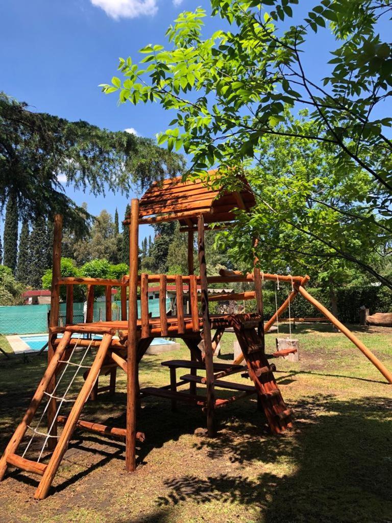 Villa Ezeiza Quinta Cedro Azul 10 Min Del Aeropuerto Extérieur photo